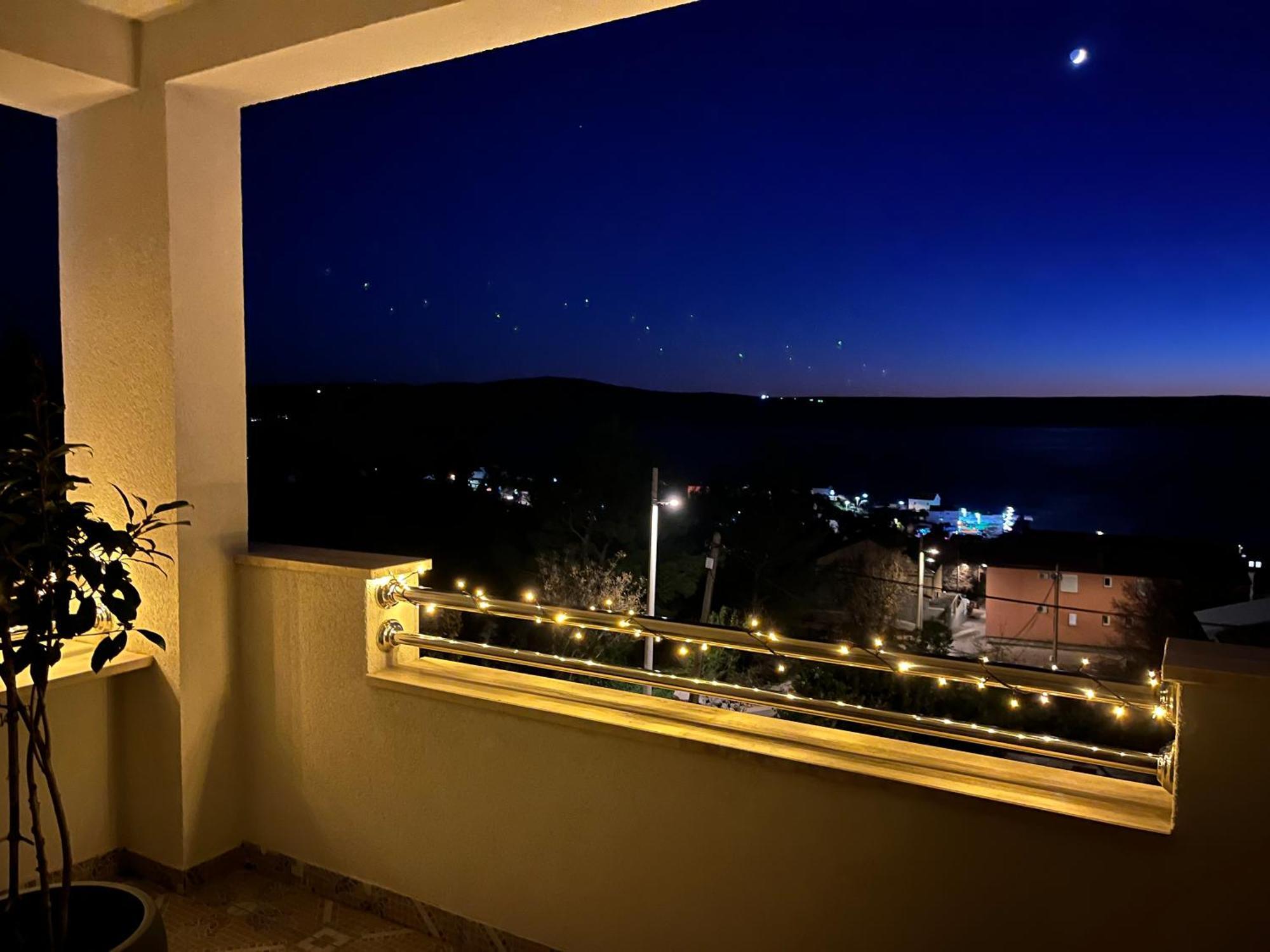 Apartmani Tomeri Starigrad Paklenica Esterno foto