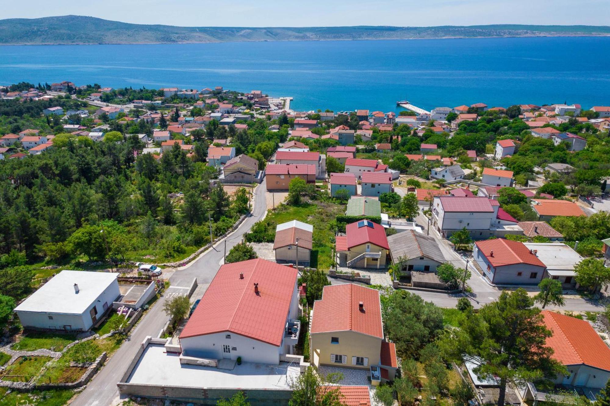 Apartmani Tomeri Starigrad Paklenica Esterno foto