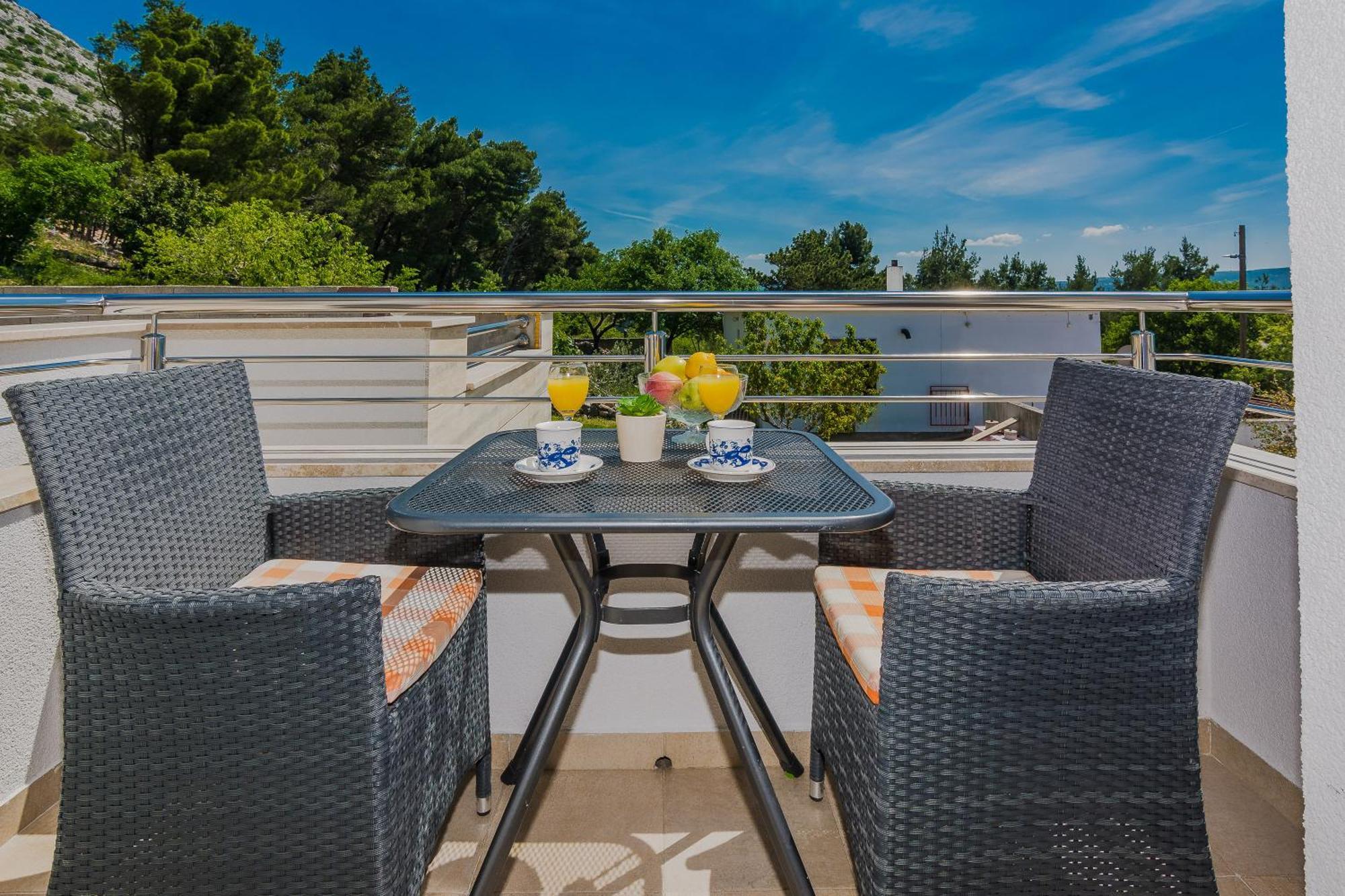 Apartmani Tomeri Starigrad Paklenica Esterno foto