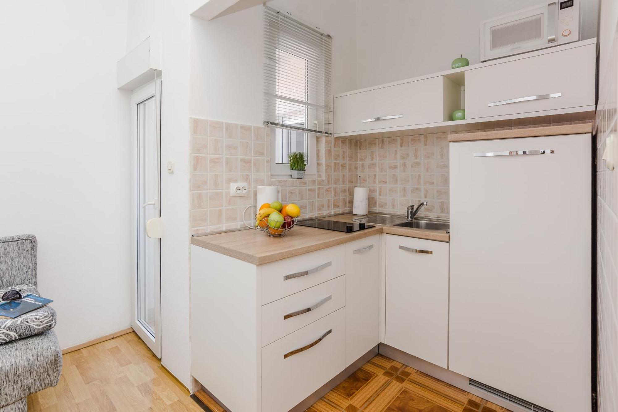 Apartmani Tomeri Starigrad Paklenica Esterno foto